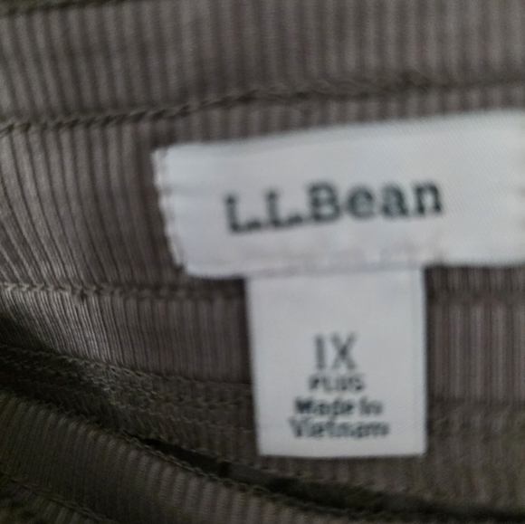 L.L. Bean Womens Vista Camp Shorts Toasted Almond Size 1XL Outdoor Hiking - Picture 3 of 4